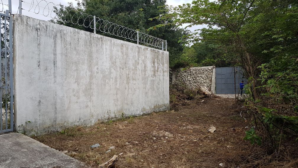 Lote con uso de suelo mixto av. colosio
