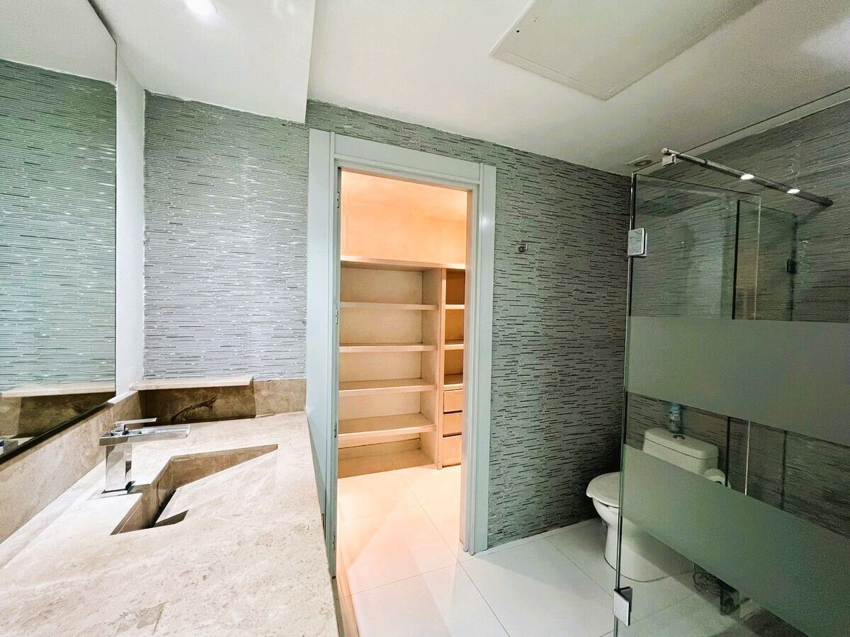 DEPARTAMENTO VENTA 3 BAÑOS PORTOFINO