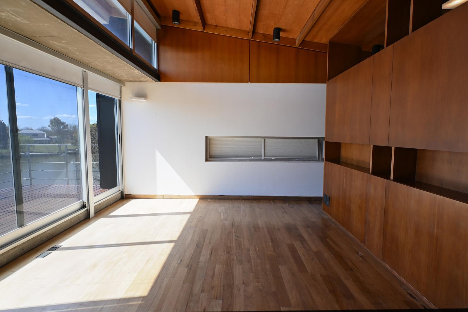 Master suite