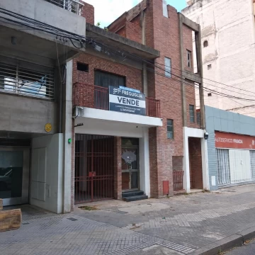 Venta de terreno en Rosario - Av Francia y Rioja  - ideal constructoras