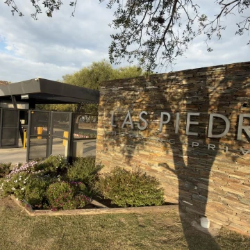 ALQUILER - Departamento de 2 dormitorios en Valle Escondido