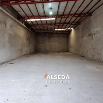 Galpón - Deposito en Echesortu - 195 m2