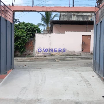 VENTA BODEGA 510m2 - 5min La Vista Towers (EM)