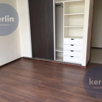 1790182989.jpg