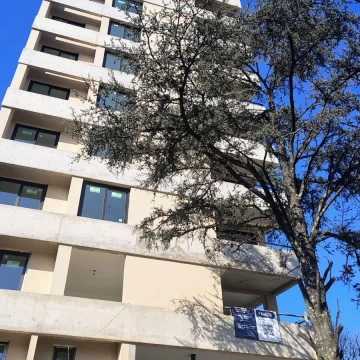 Venta departamento 3 Amb a estrenar Piso 6