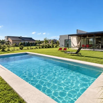 Casa en una planta con jardín, piscina y gran cochera | Club Manuel Belgrano