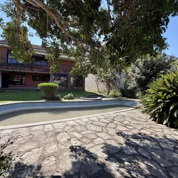 Venta de Gran Lote 1.026 m² Apto Crédito Ideal inversion en Martínez