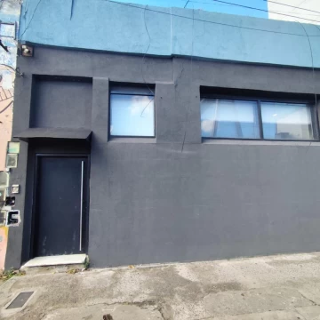 Galpón en Avellaneda-Belgrano al 1300.