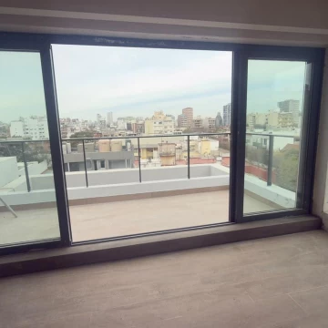 Venta Departamento Triplex en Colegiales, con cochera