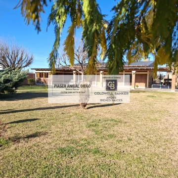 Quinta en Rama Caida