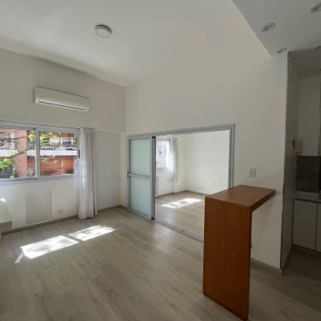 Monoambiente con dependencia en Alquiler en Recoleta Excelente Ubicación