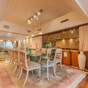 VENTA PISO BELGRANO CON DOS COCH Y PILETA