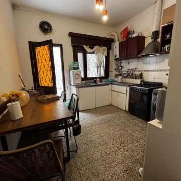 Triplex en Venta en Beccar, San Isidro - Lote Propio - A refaccionar