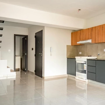 Departamento dúplex en venta de 1 dormitorio, en Alsina 400, Rosario , Luis Agote