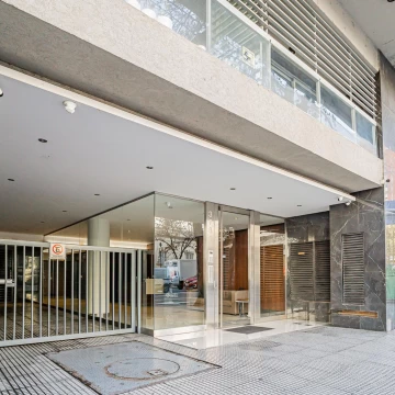 Venta Departamento 2 Ambientes con cochera y baulera en Palermo