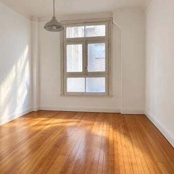 Retiro.Excelente departamento 2 ambientes apto profesional.