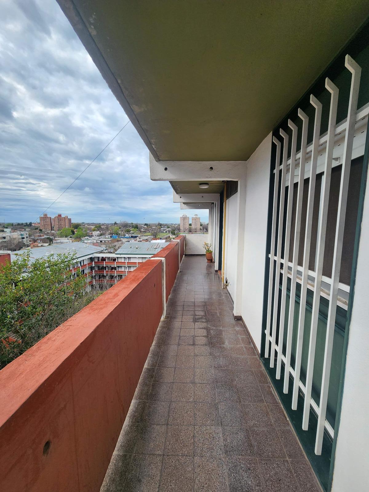 Departamento de dos dormitorios en venta - Rosario, Zona Sur