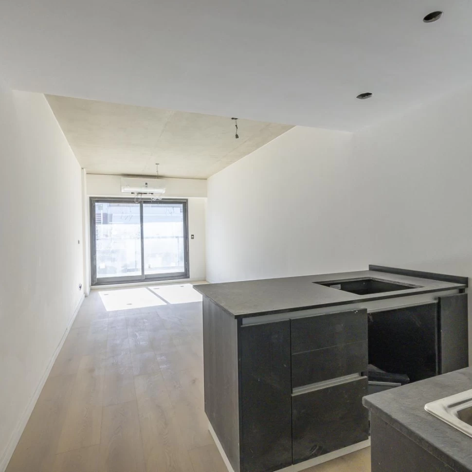 VENTA 2 AMBIENTES CON HABITACION EN SUITE - APTO PROFESIONAL - BELGRANO - ENTREGA INMEDIATA