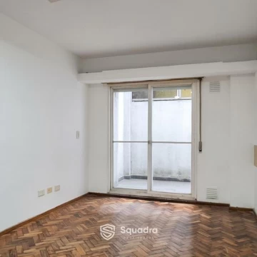 1790363552.jpg