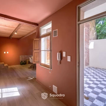 1790363564.jpg