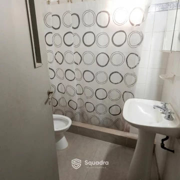 1790363594.jpg