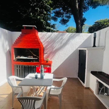 Casa en Villa Gesell Venta o Permuta 