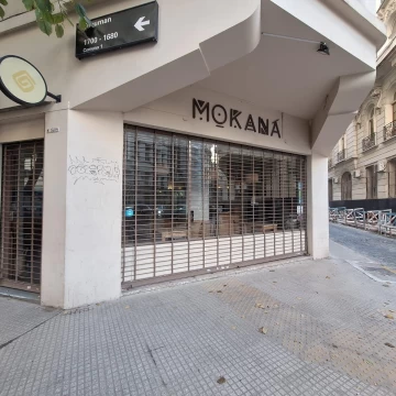 Local en esquina 70 m² en PB con gran vidriera – Tribunales