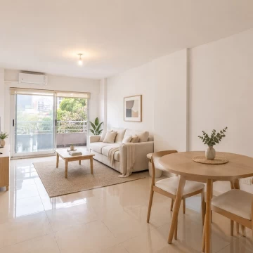 Monoambiente al frente con balcón, vista abierta y apto profesional en Palermo - Piso 3