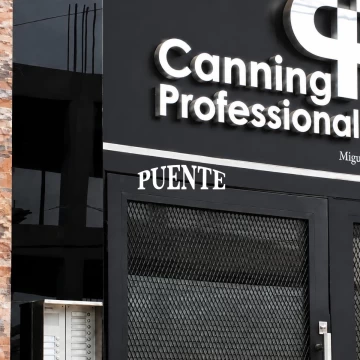 Oficinas Profesionales en Canning, Esteban Echeverria - Frente a Disco