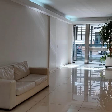 Amplio 5 Ambientes con Amenities y Piscina en Monserrat