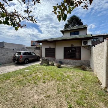 Casa en Monte Chingolo