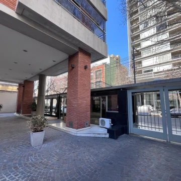 Departamento de 3 ambientes y estudio en venta en  Palermo Hollywood con cochera y full amenities