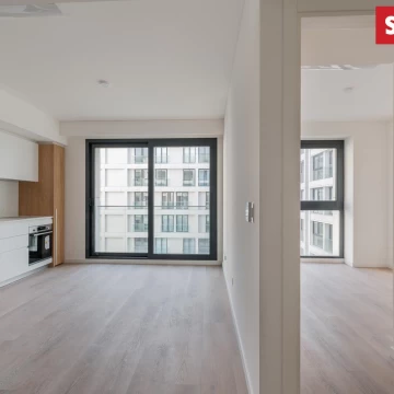 Venta Bajo Belgrano Departamento 2 ambietes, Cochera, Full Amenities.