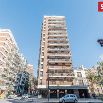 Belgrano R. Venta 5 ambientes, dependencia, cochera y baulera.