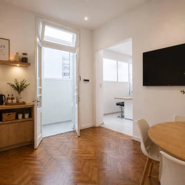 Balvanera | 3 Ambientes Reciclado a Nuevo | 72 m² | Baño   Toilette | Luminoso. Zona facultad