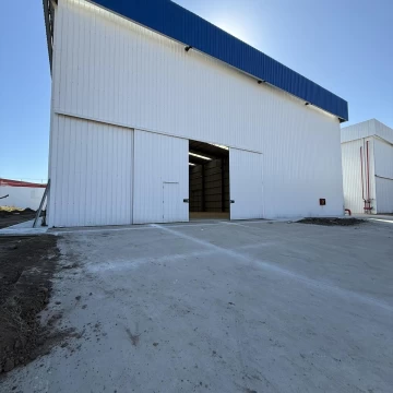 Deposito 1800m2 . Polo 52 . Oficinas, baños y rociadores . AUT CBA ROSARIO!