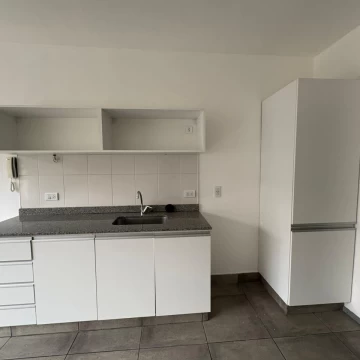 MONOAMBIENTE EN ALQUILER EN BARRIO LOURDES ROSARIO