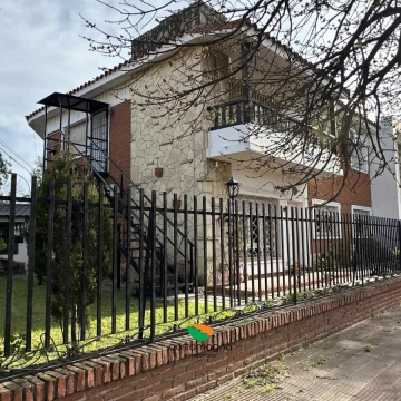 Casa y Depto en Juniors