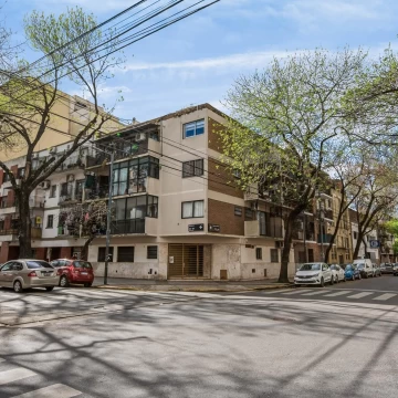 DEPARTAMENTO DE 3 AMBIENTES en VENTA de COLEGIALES