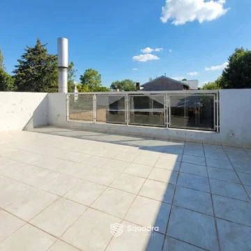 1790615544.jpg
