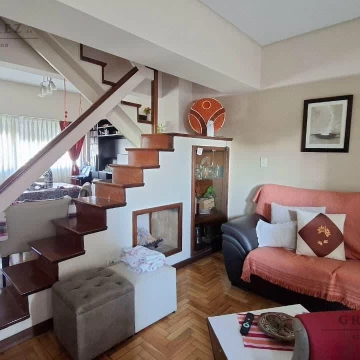 Departamento 3 amb 100 m2 totales con terraza privada y cochera en Avellaneda en venta