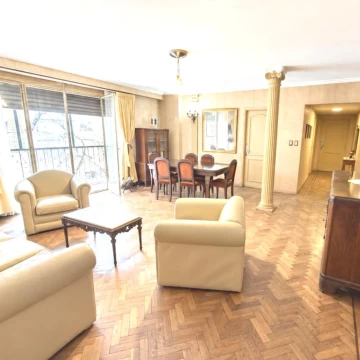 VENTA Departamento 4 AMBIENTES CON DEPENDENCIA - Monserrat