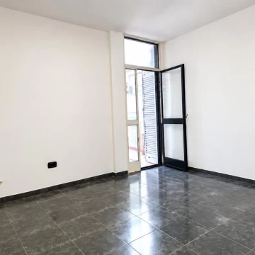 Departamento en Alquiler,  2 Ambientes, Patio, Flores, Floresta 
