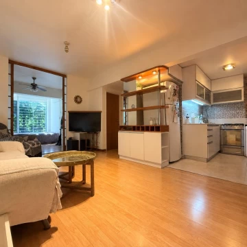 Venta Departamento Colegiales 3 ambientes PB patio amenities