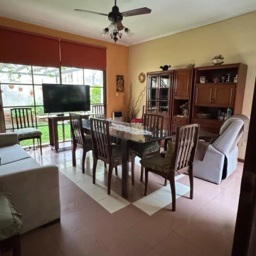 Casa En Venta Alem al 100