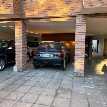 1790627305.jpg