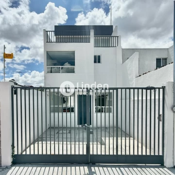 CASA EN VENTA EN ARBOLEDAS DE LOMA BELLA