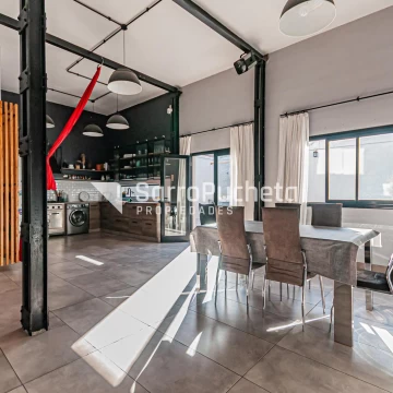 Venta casa 4 ambientes con cochera en Haedo Sur