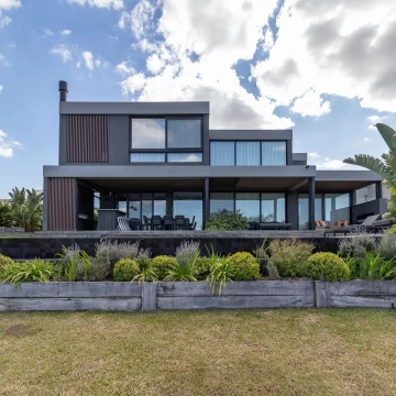 Casa en venta tres suites en Marinas al lago Puertos