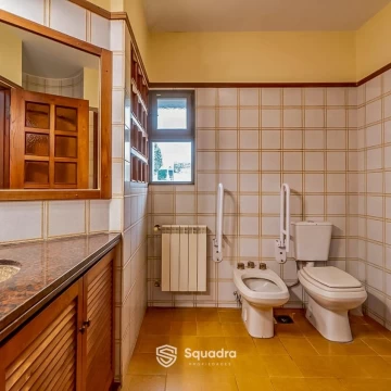 1790691160.jpg